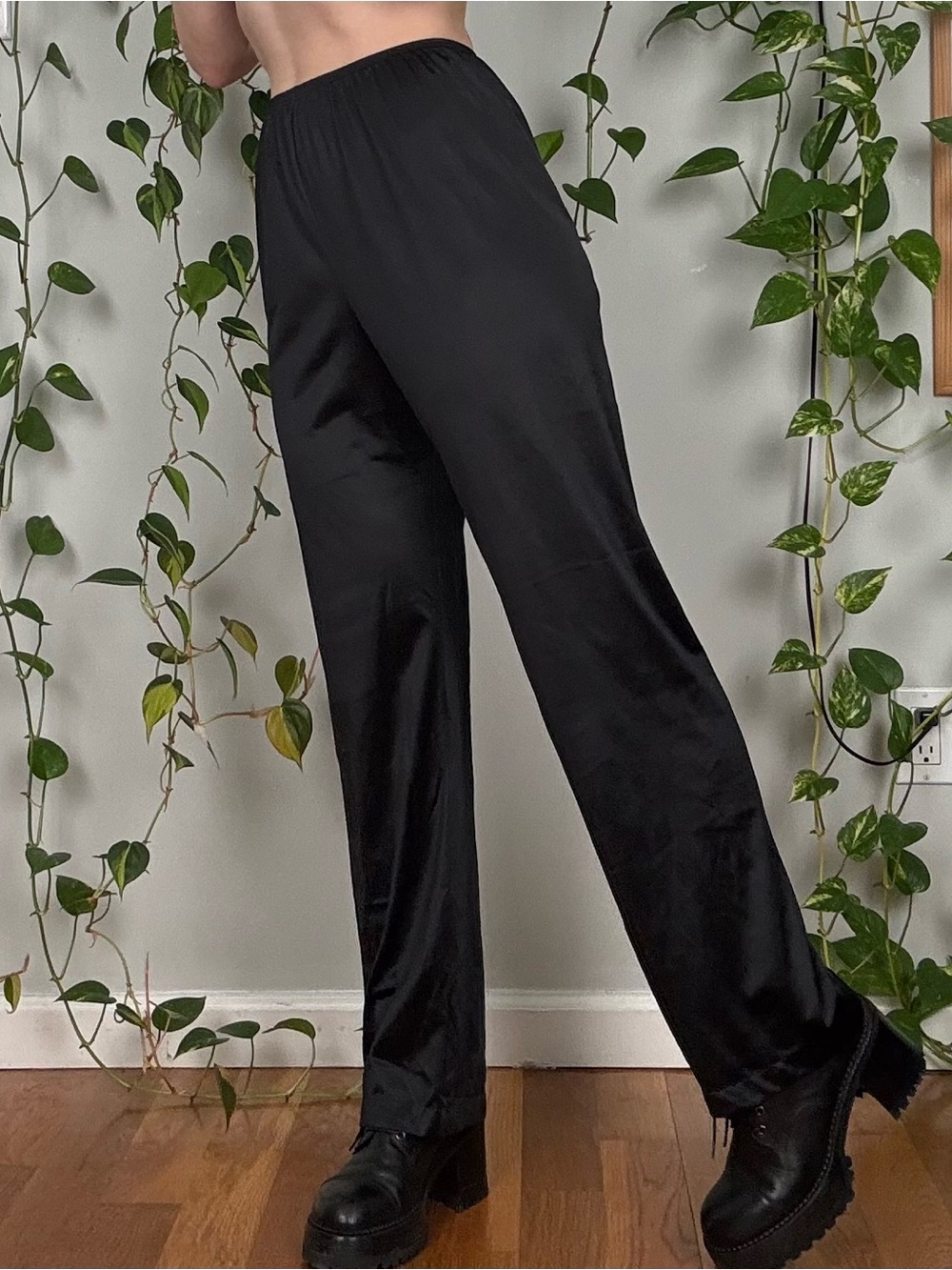 VTG Vanity Fair Women's Black Satin Trousers - S